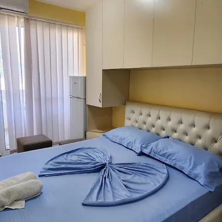 Summer Apartments In Shengjin Exterior photo