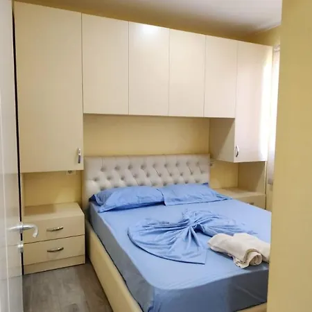 Summer Apartments In Shengjin Exterior photo