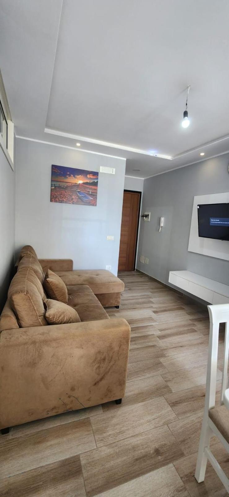 Apartment Summer In